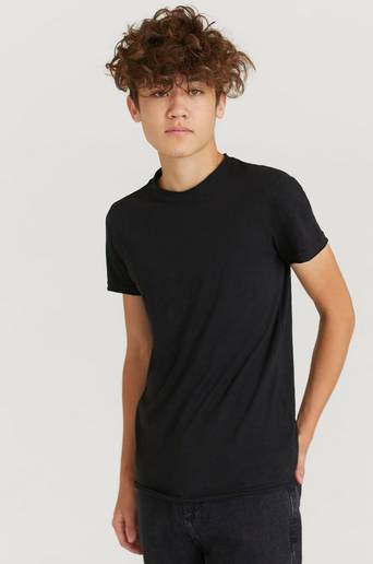 Studio Total T-shirt Raw Tee Svart