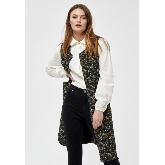 Alma Vest