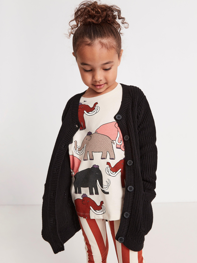 Stickad cardigan med fickor