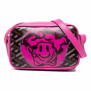 Versace Smiling Medusa Axelremsväska Rosa one size