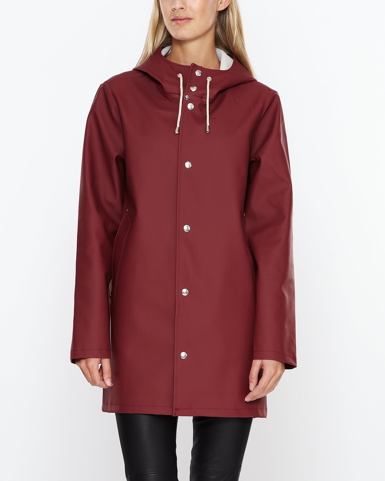 Stutterheim Regnrock Stockholm XXS Vinröd 000