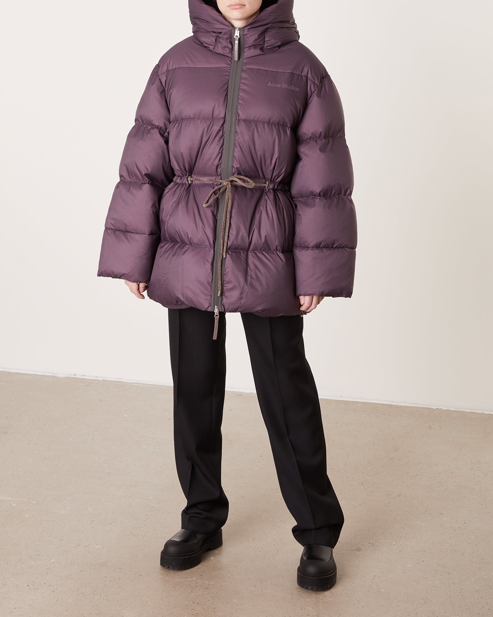 Acne Studios Jacka Orsa Ripstop Puffer 32 Lila 010