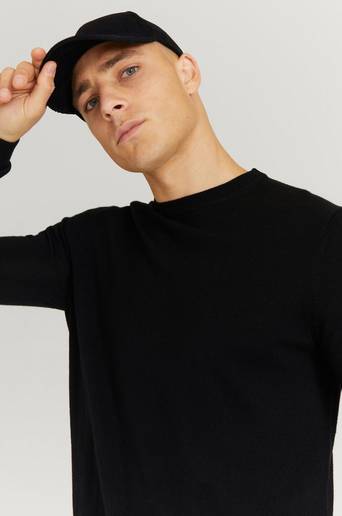 Studio Total Stickad tröja Merino Crew Neck Svart