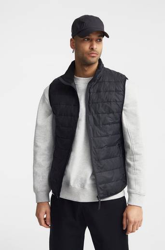 Studio Total Dunväst Lightweight Down Vest Svart
