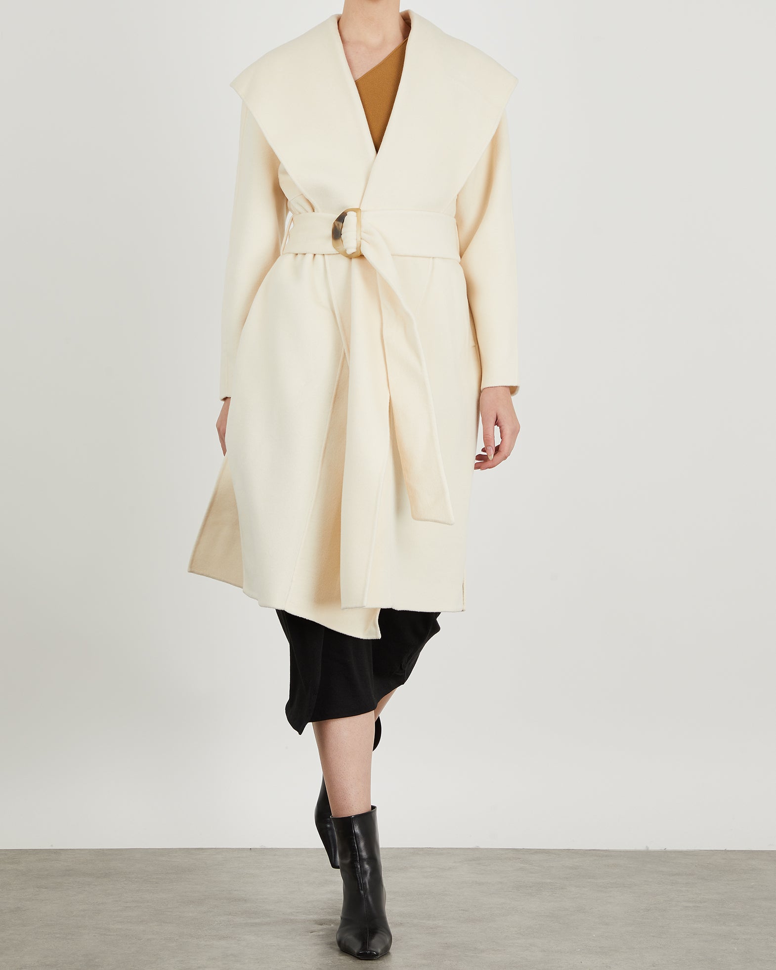 Vince Kappa Draped Hooded XS Chalk 001