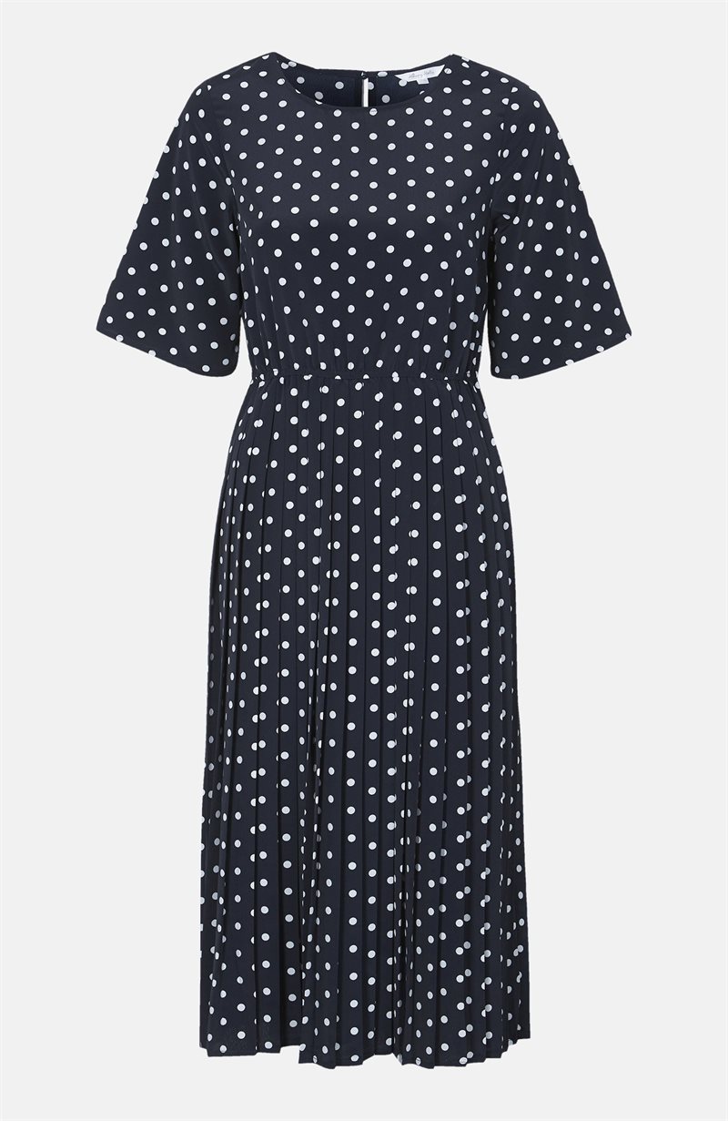 Prickig klänning Eloise