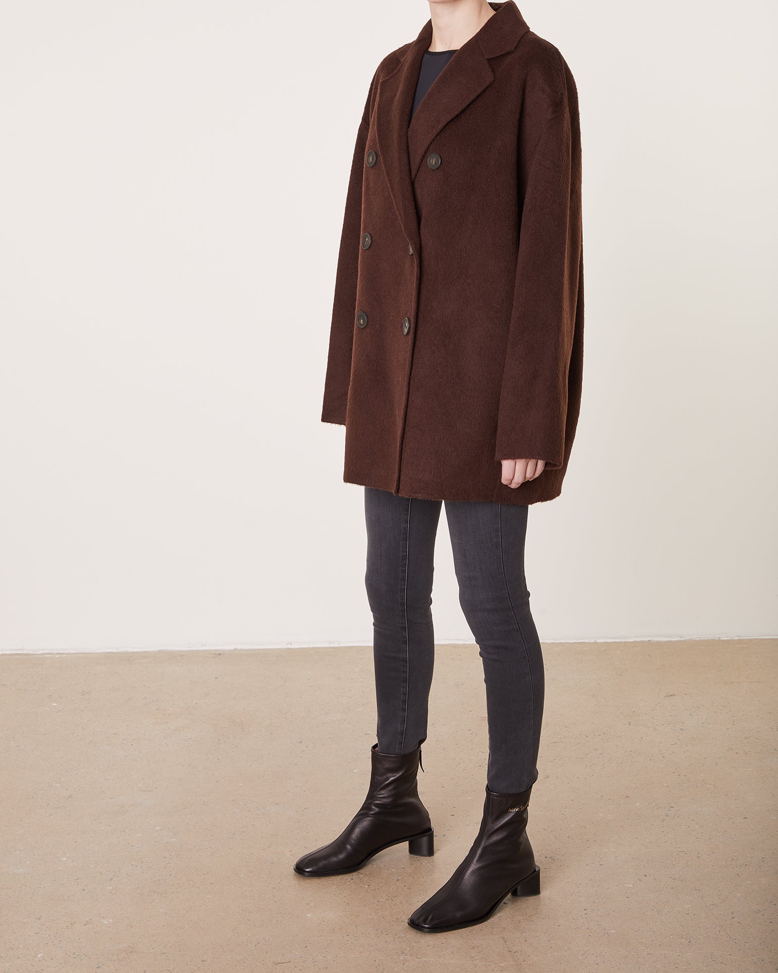 Acne Studios Kappa 32 Brun 010
