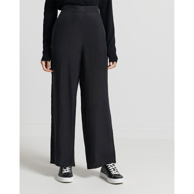 Studios Cupro Pant