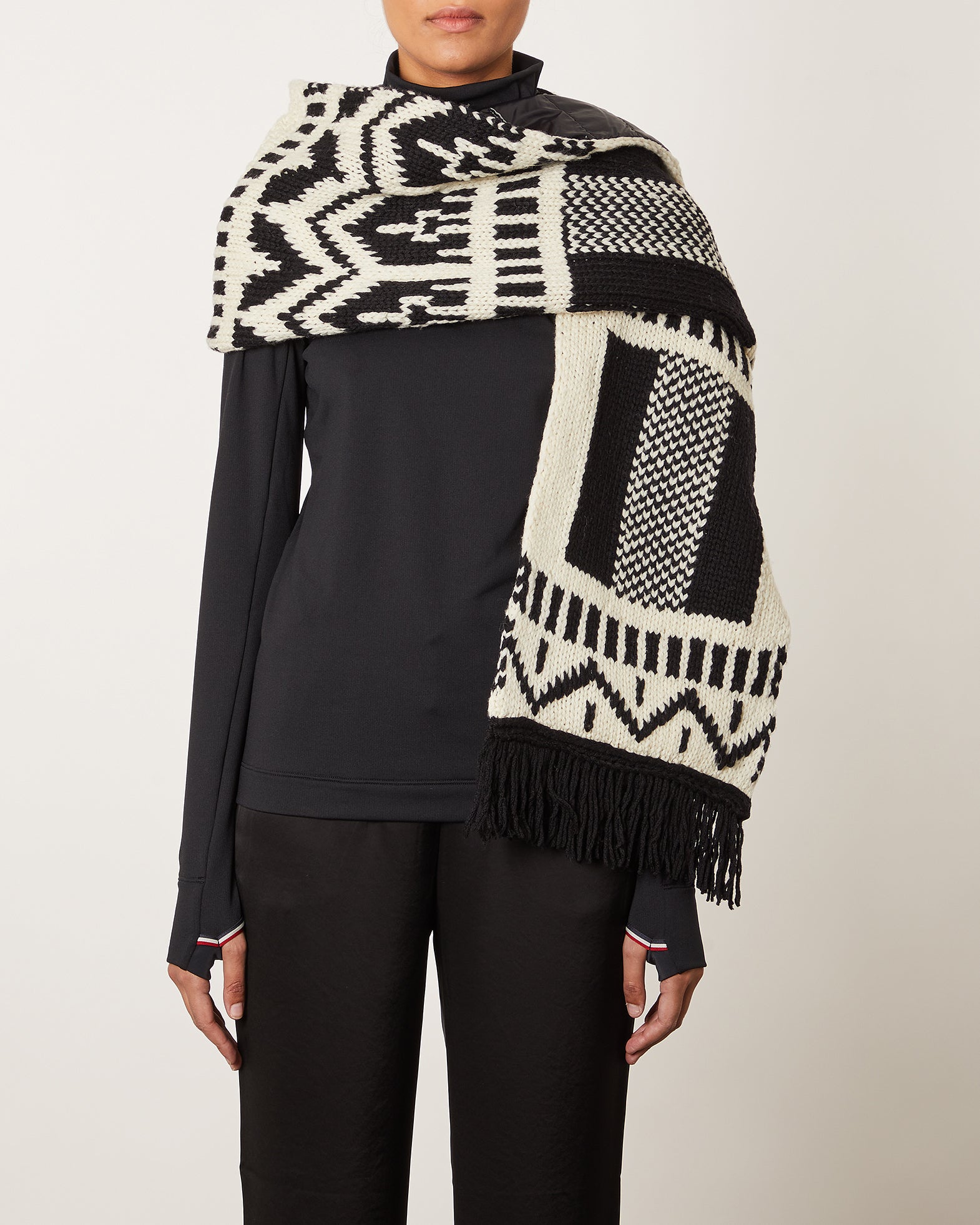 Moncler Halsduk ONESIZE Svart/vit 100