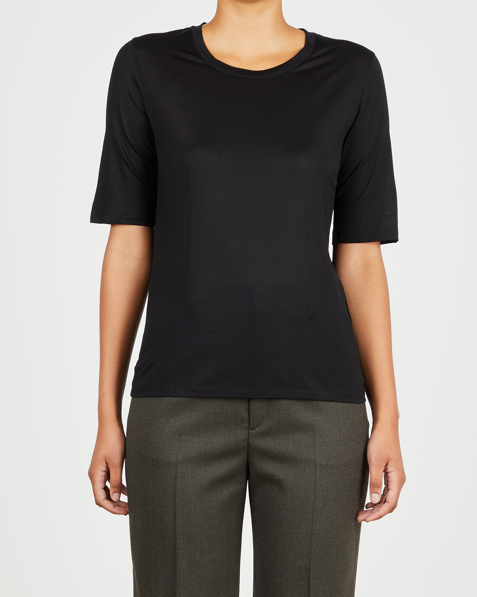 Filippa K Topp Elena Tencel L Svart 004