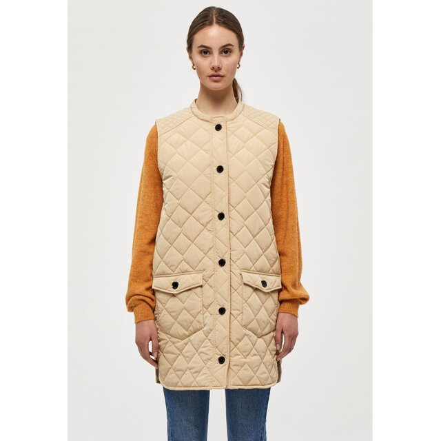 Lucy Vest