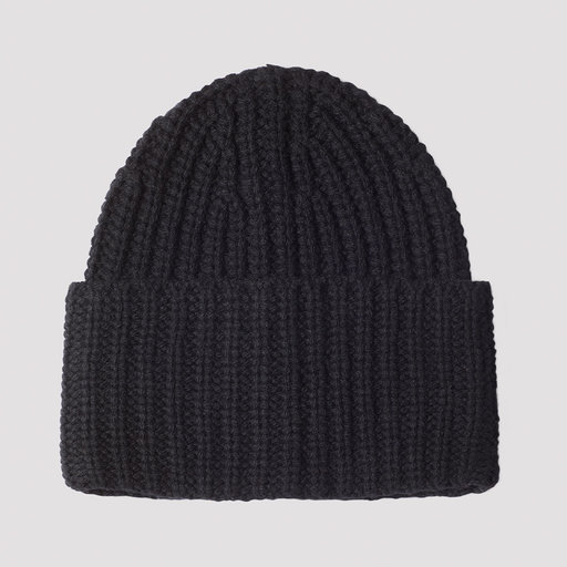 Corinne hat