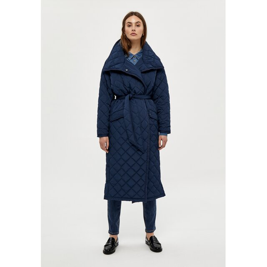 Lucy Coat
