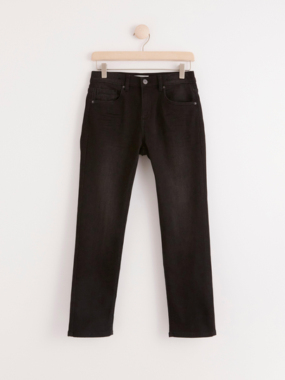 STURE WIDER FIT Jeans med mer generös passform