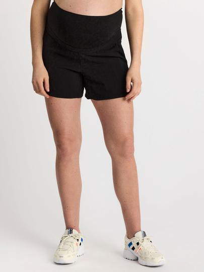 MOM svarta viskosshorts