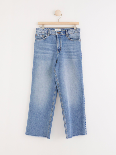 VILMA WIDER FIT Jeans med generösare passform
