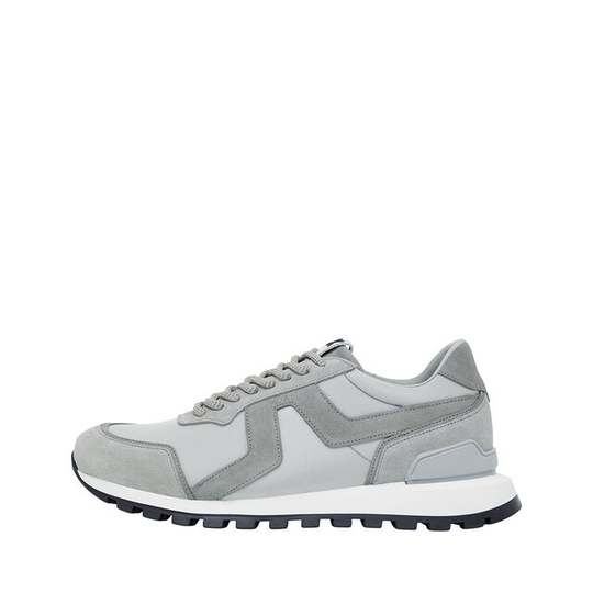 Bridge Runner Sneaker