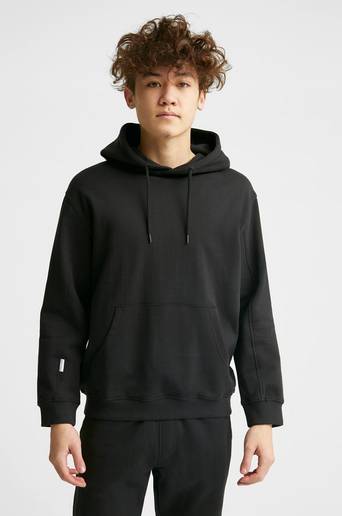 Studio Total ICON™ Hoodie Svart