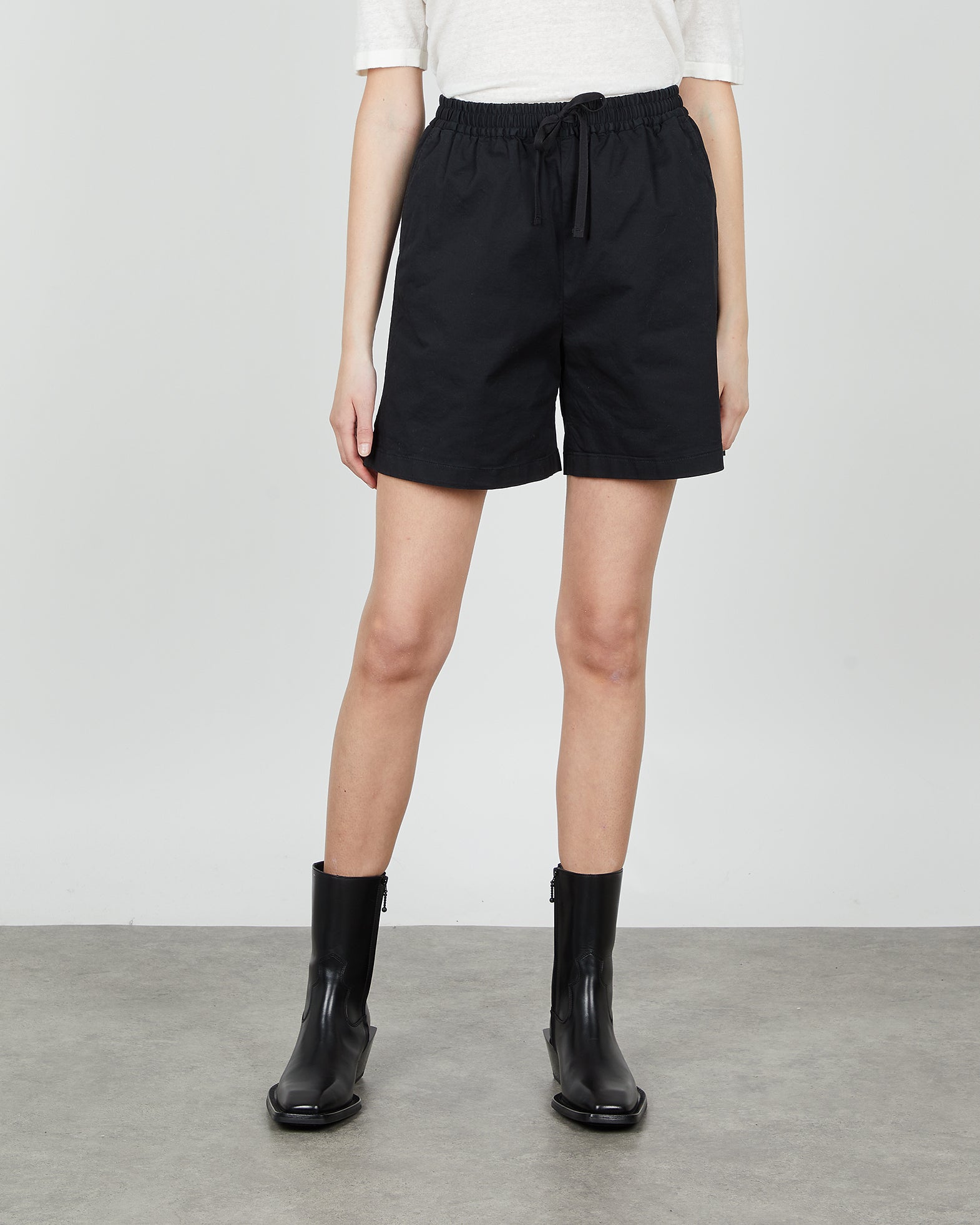 Filippa K Shorts Jessa 38 Svart 013