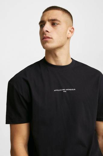 Studio Total T-Shirt Appelez Tee Svart